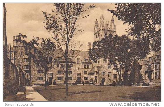 Connecticut New Haven Branford Court Looking Toward Graham Tower Yale University Albertype - New Haven