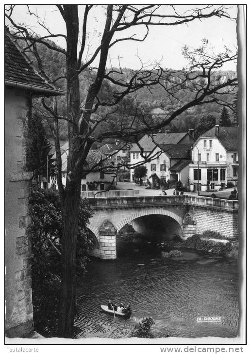 CPSM 25 SAINT HIPPOLYTE LE PONT SUR LE DOUBS  Plan Rare  Grand Format - Saint Hippolyte