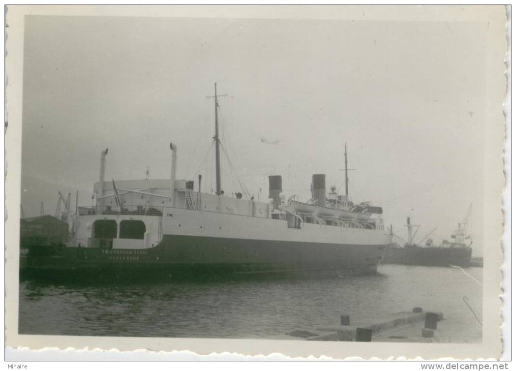 DUNKERQUE Le Ferry Twickenham 1955 -photo Originale 6 X 9 - Bon état - Dunkerque