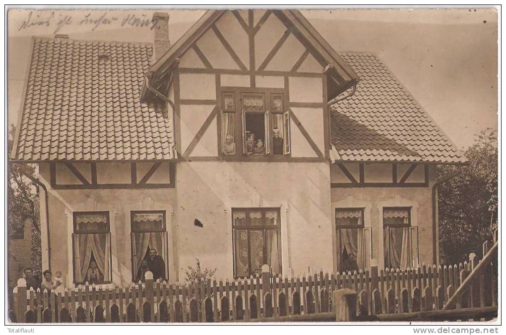 CELLE Einzelhaus Mit Einwohner Private Fotokarte 22.1.1913 Dies Ist Unser Haus  Oben Links - Celle