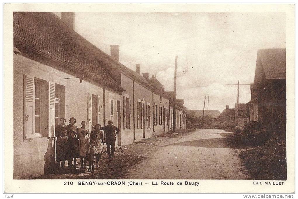 18 CHER  -  BENGY SUR CRAON  La Route De Baugy (cliché Tardif Inconnu Sur Delcampe) - Autres & Non Classés