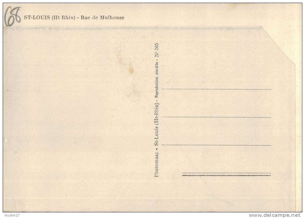 CPSM   SAINT LOUIS    Un Coin De La Ville Avec La Rue De Mulhouse  Et Ses Commerces - Saint Louis