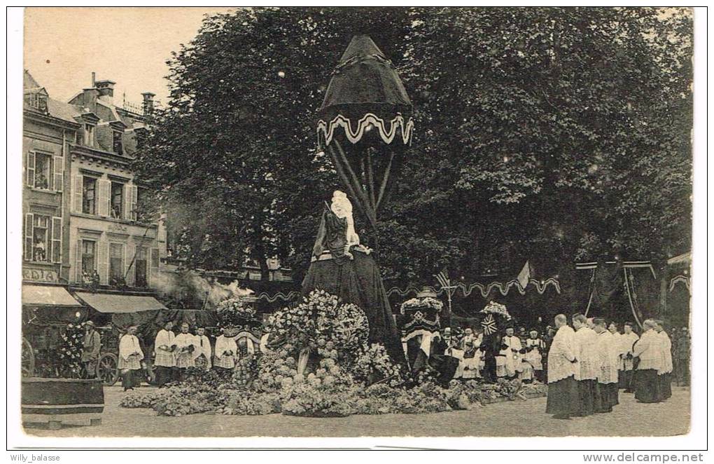 Postkaart / Carte Postale "Tintigny - Manifestation Patriotique 18 Et 19 Juillet 1920 - Le Cénotaphe" - Tintigny