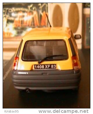 RENAULT 5 SUPERCINQ LA POSTE UNIVERSAL HOBBIES 1/43 JAUNE SUPER CINQ PTT YELLOW - Autres & Non Classés