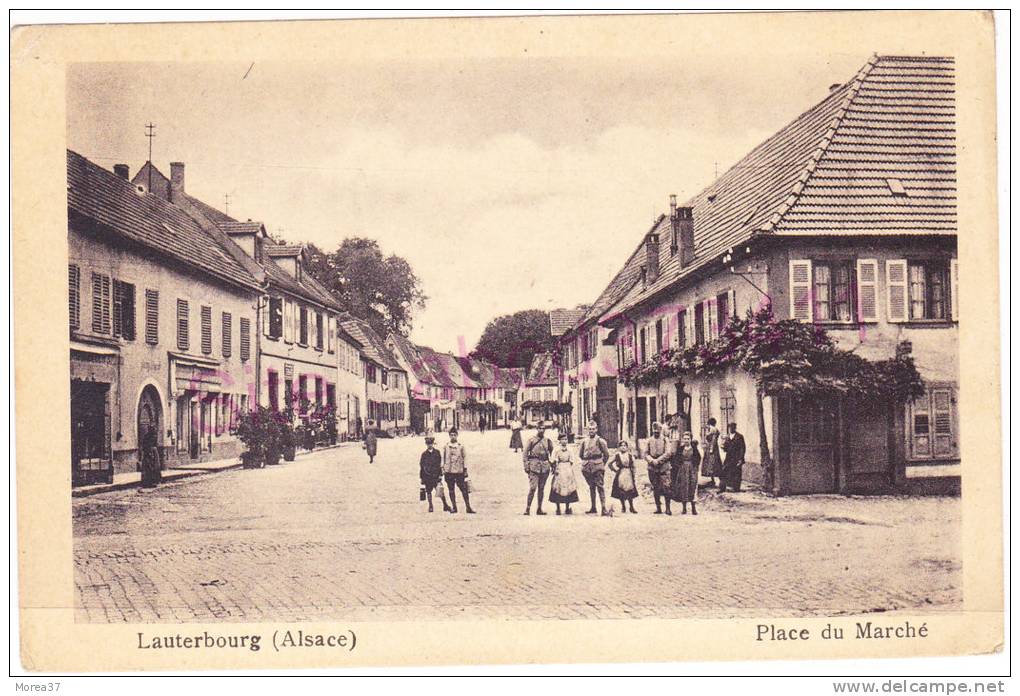 LAUTERBOURG  Place Du Marché - Lauterbourg