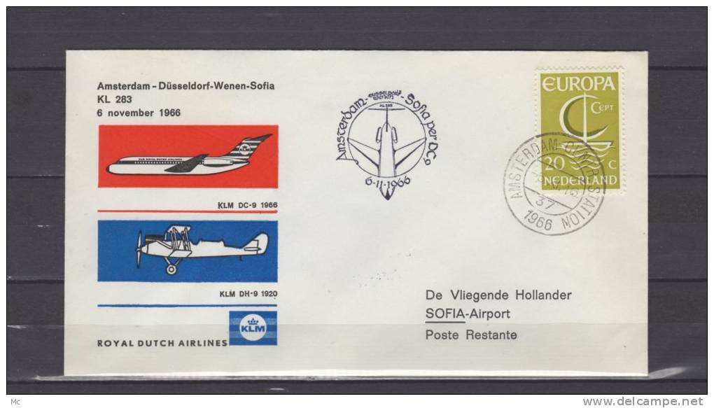 Premier Vol - First Flight - Erstflug  /Amsteream -  Dusseldorf - Wenen - Sofia   / KLM - DC 9 - Poste Aérienne