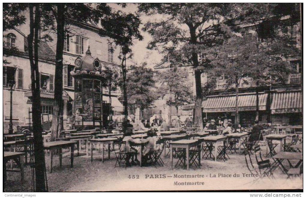 PARIS XVIII/ MONTMARTRE/ LA PLACE Du TERTRE / ANIMATION  / Référence 2949 - Métro
