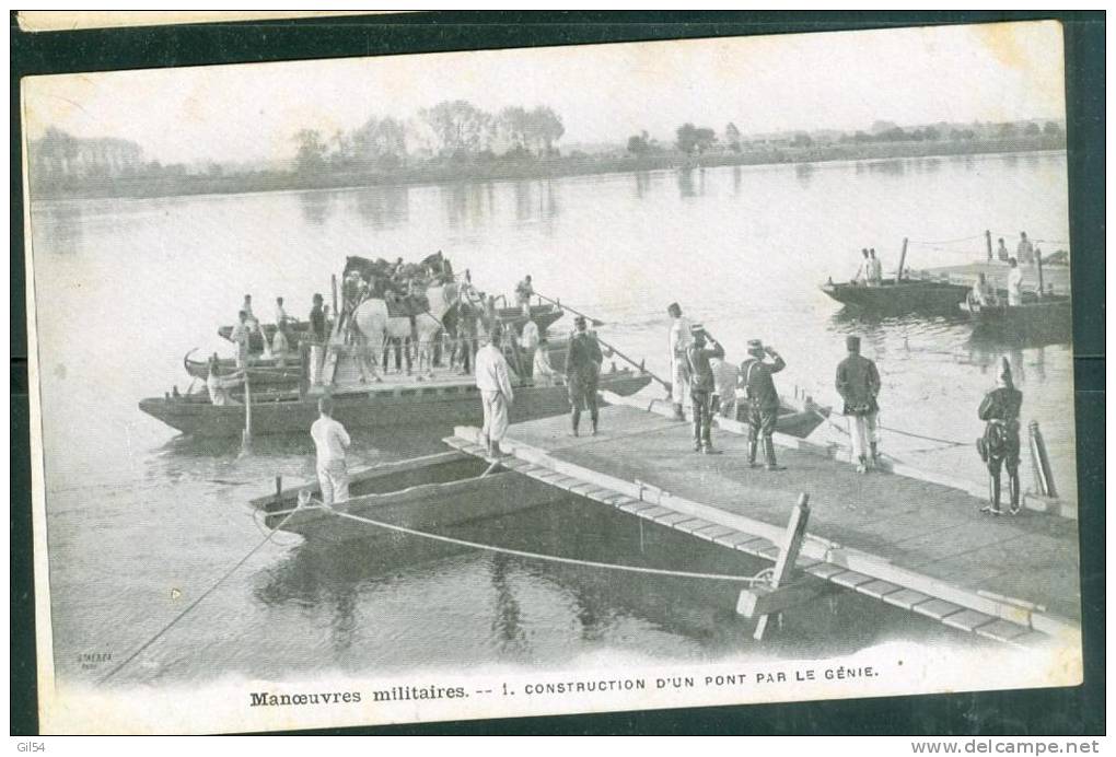 Manoeuvre Militaire Construction D'un Pont Par Le Génie   - Bce103 - Manoeuvres