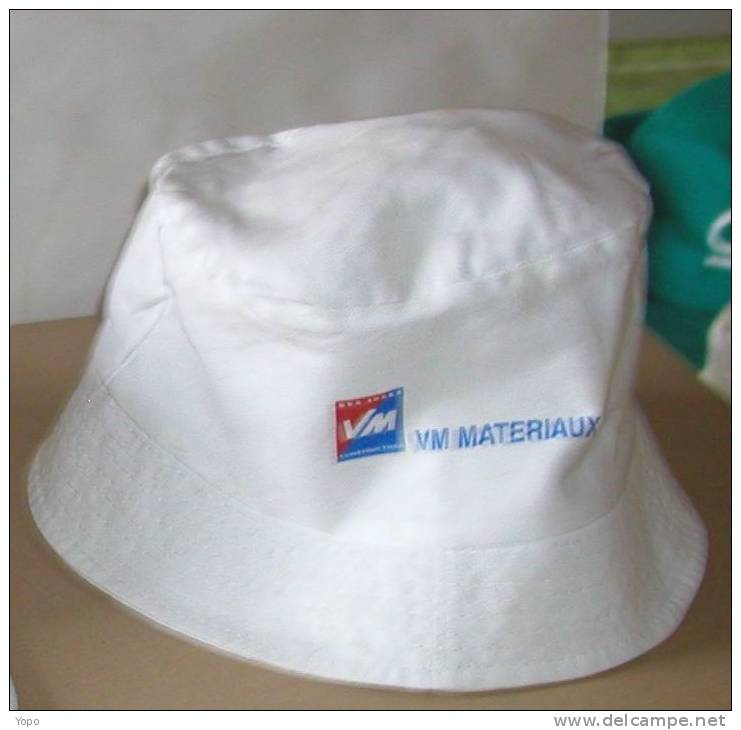 Bob Publicitaire Blanc, VM Vendée Matériaux - Baseball-Caps