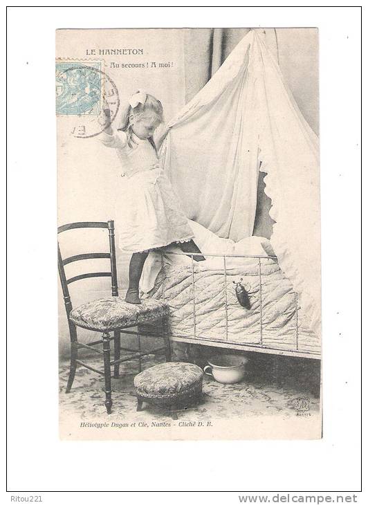 Enfants, Fillette Au Lit, "Le Hanneton", Ciel De Lit, Chaise, Pot De Chambre, Héliotypie Dugas Cliché DB - 1905 - Insects