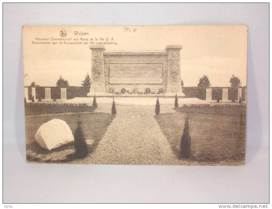 Wulpen. Monument Commémoratif Aux Morts De La IVe D A. Gedenkteeken. - Oostduinkerke