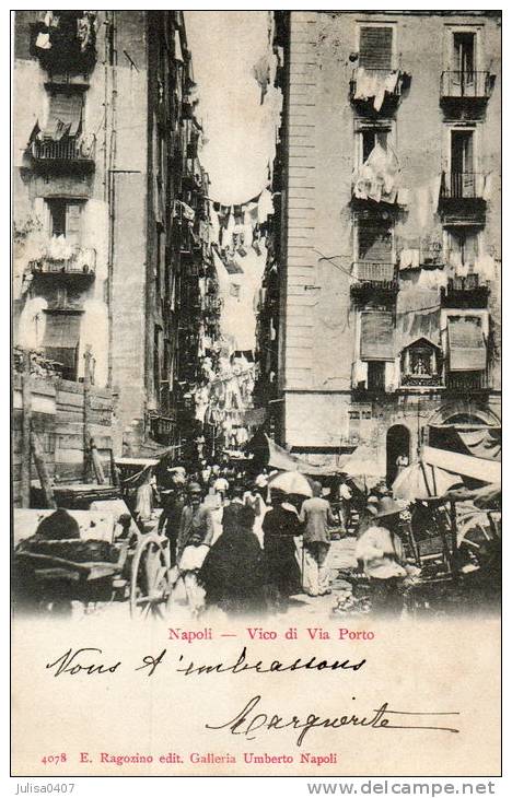 NAPLES (Italie) Vieille Rue Animation - Napoli (Napels)