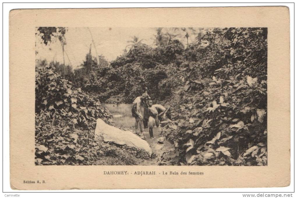 DAHOMEY - ADJARAH - Le Bain Des Femmes - Dahomey