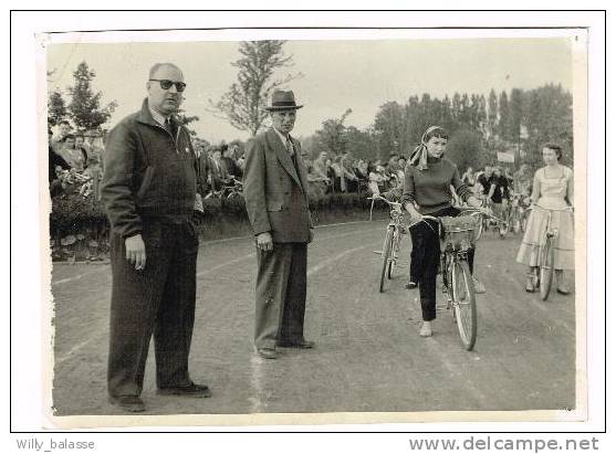 Photo Documents : Salon Du Cycle De Gand - Fédération Nationale Des Détaillants Du Cycle - Ciclismo