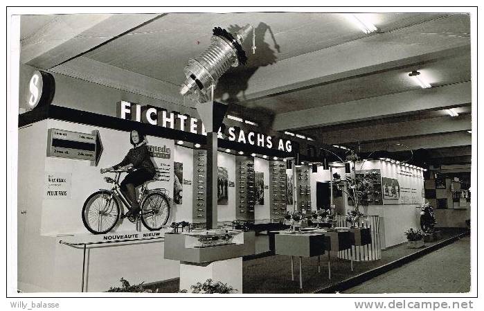 Photo Documents : Salon Du Cycle De Gand - Fédération Nationale Des Détaillants Du Cycle - Wielrennen