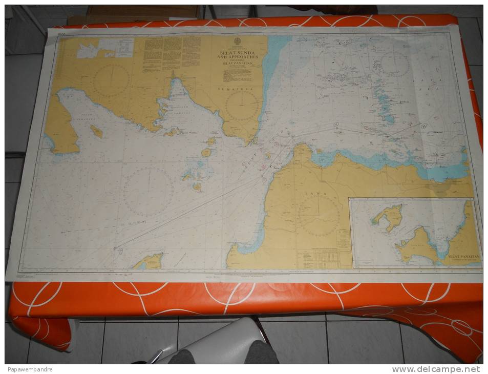 Selat Sunda Approaches (and Selat Panitan) :  Size 71 X 119 Cm Admirality 2056 - Cartes Marines