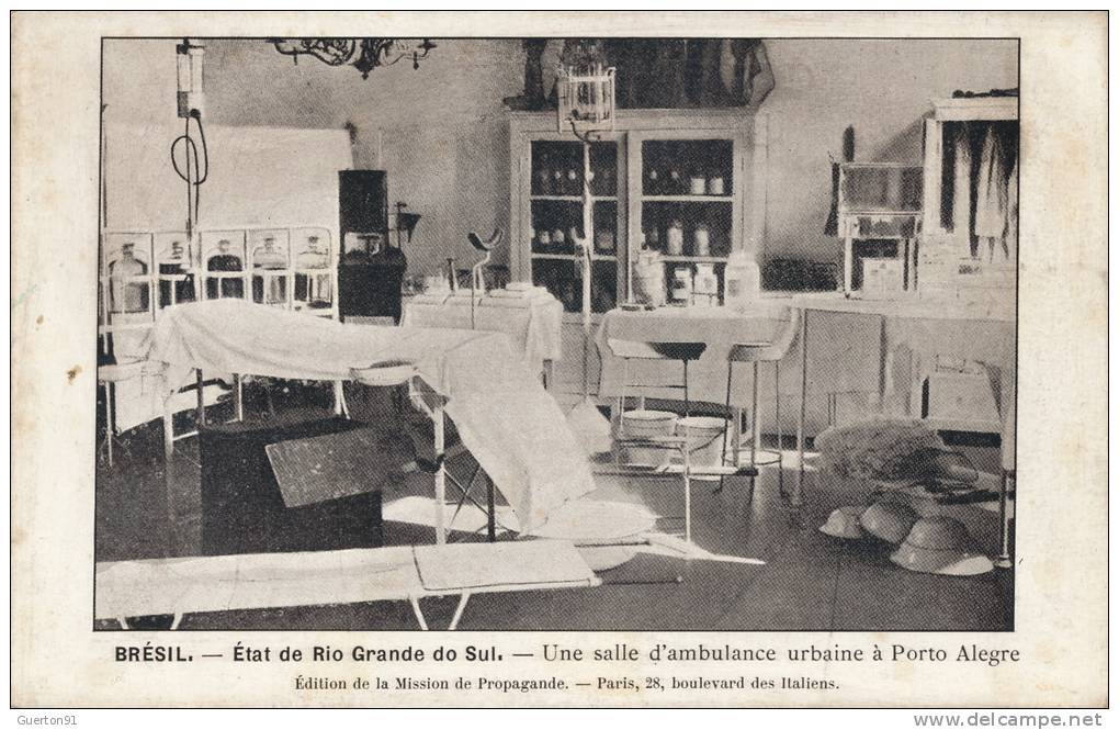 ( CPA BRESIL )  ÉTAT DE RIO GRANDE DO SUI .  /  PORTO ALEGRE  /  Une Salle D'ambulance Urbaine - - Porto Alegre