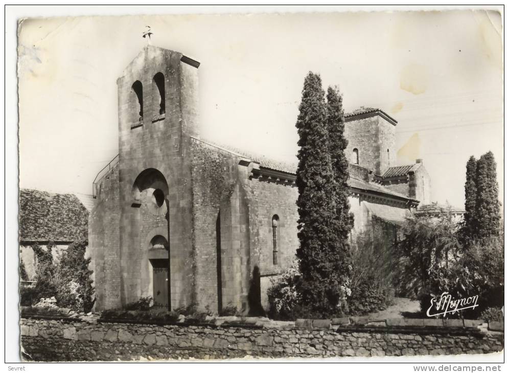 GERMIGNY DES PRES. - L'Eglise Carolingienne. CPM Dentelée - Autres & Non Classés