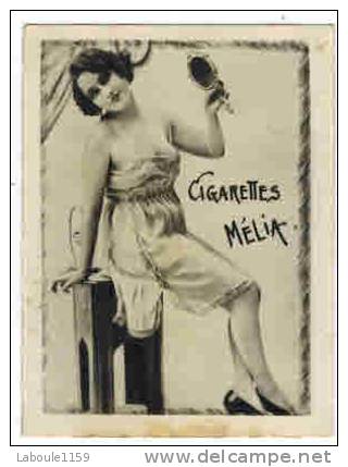 CHROMO EROTIQUE FEMMES  PIN UP Cigarettes MELIA  : " Femme Au Miroir  " - Melia
