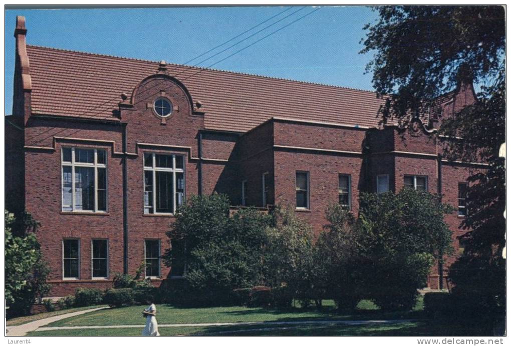 (765) Library - Bibliothèque - Millikin University - Bibliothèques