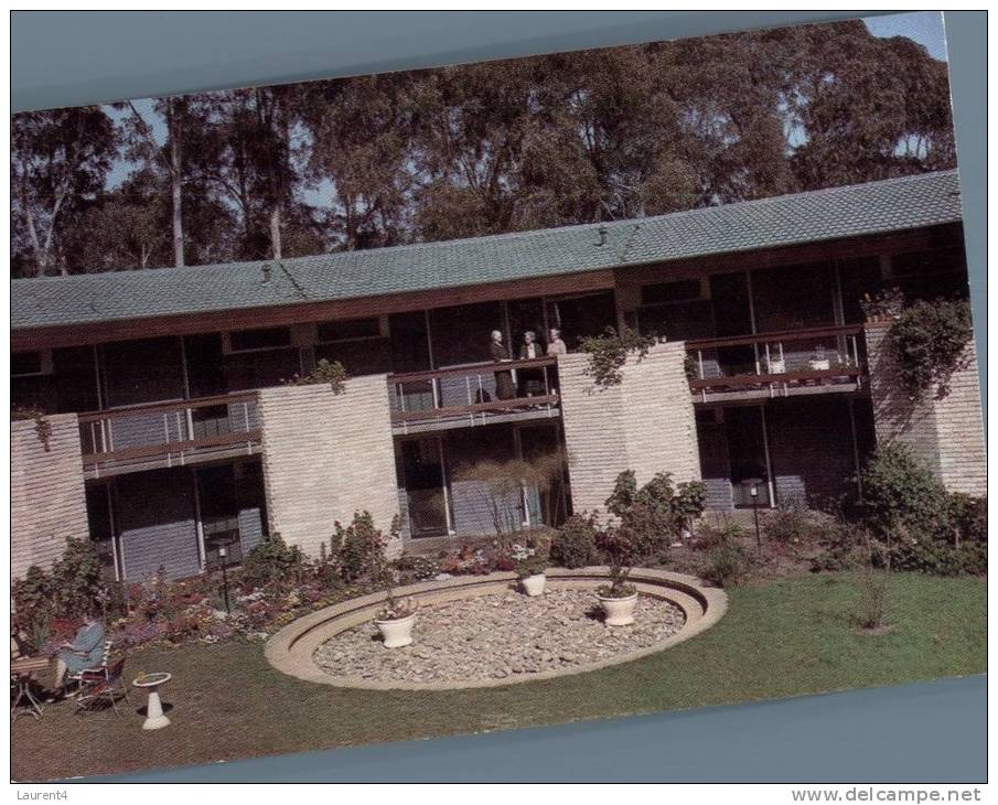 (888) Australia - NSW - Sydney Retirement Village "Dorothy Mowll Court" - Sydney
