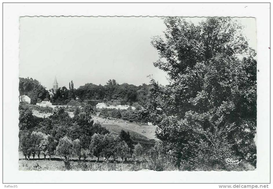 VILLECRESNES - Le Clocher De Villecresnes Et La Vallée - Vue De La Route De Mandres - Villecresnes