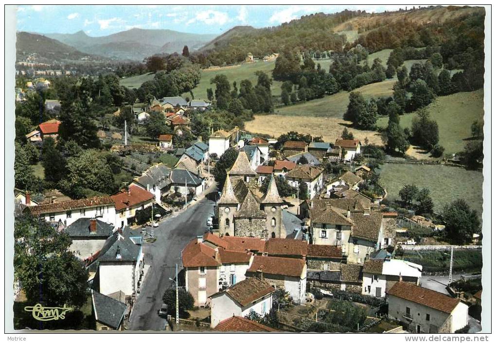 JUSSAC  - Vue Aérienne.le Vieux Bourg - Jussac