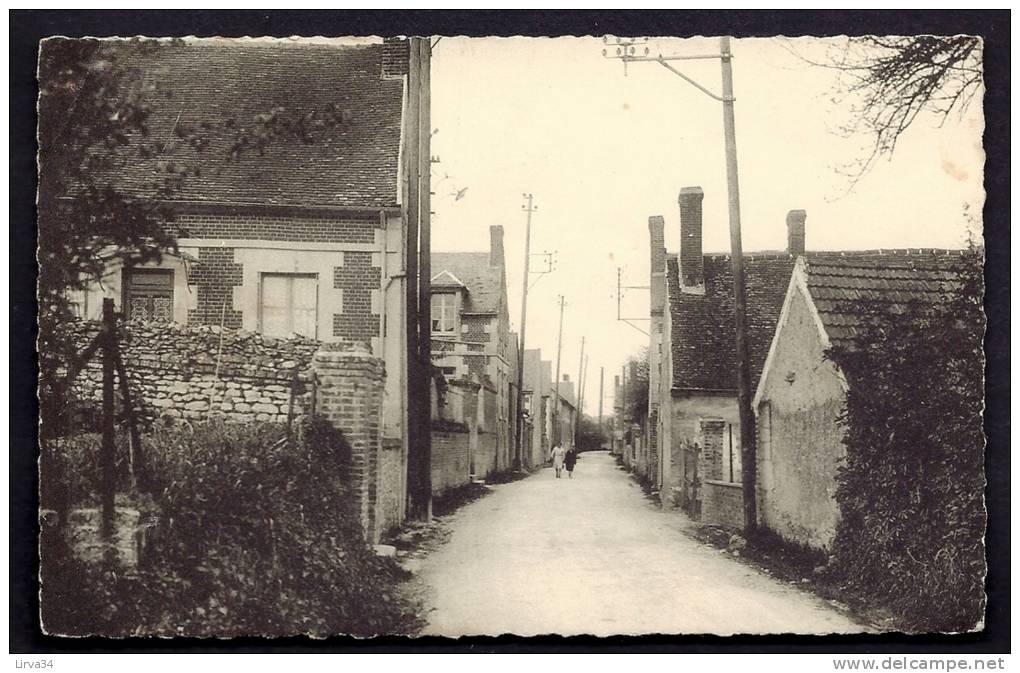 CPA-PHOTO ANCIENNE- FRANCE- CAUVIGNY (60)- RUE DE FERCOURT- TRES GROS PLAN ANIMÉ - Autres & Non Classés