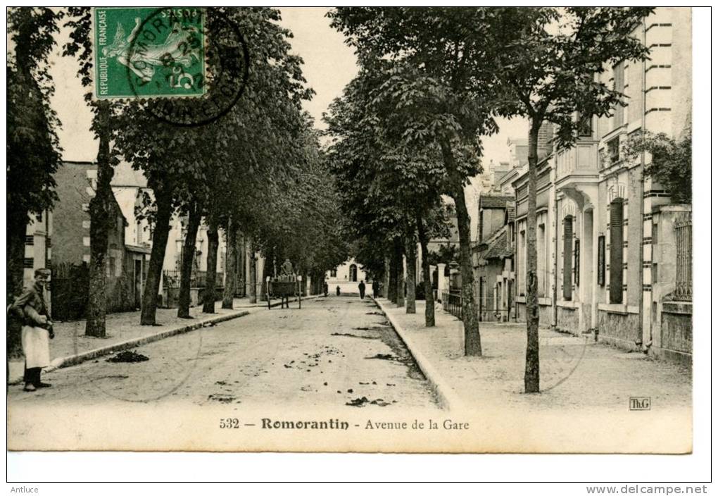 ROMORANTIN - Avenue De La Gare - Romorantin