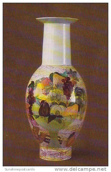 Russia Leningrad Vase National Celebration Day 1970 Museum Of The Lomonosov Porcelain Factory - Porcelaine