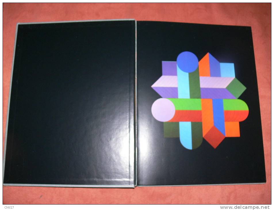 LIVRE D ART PEINTRE VASARELY " GEA " BIOGRAPHIE SA VIE SON OEUVRE PAR LUI MEME EDIT HERVAS 1999 - Art