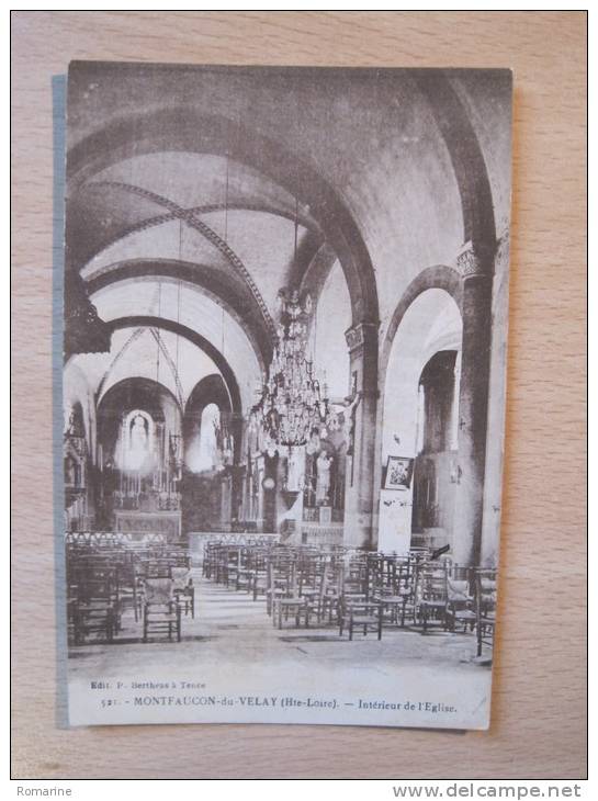 Montfaucon Du Velay - Interieur De L'Eglise - Montfaucon En Velay