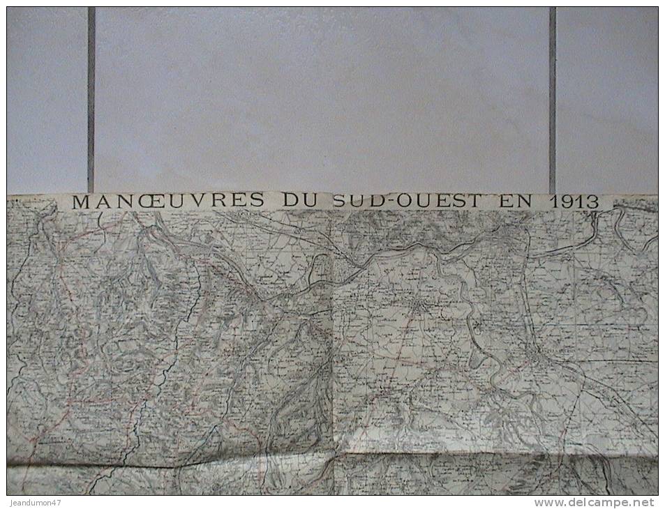 CARTE TOPOGRAPHIQUE - MANOEUVRE D´ARMEE DU SUD-OUEST EN 1913.1re PERIODE -  102 Cms X 74 Cms. - Topographische Karten