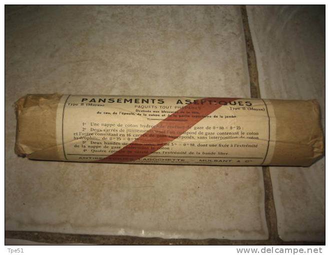 Pansements Aseptiques Français Ministère De La Guerre Service De Santé Type B (moyen) Daté 11 Mars 1961, Longueur : 25cm - Equipement