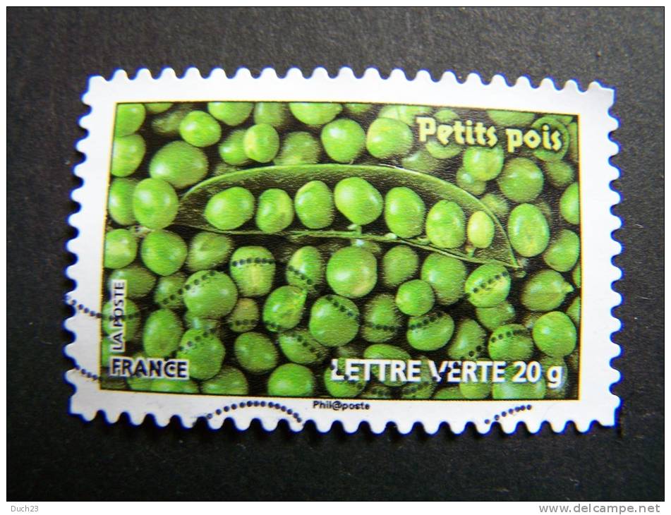 FRANCE OBLITERE N° 739 PETITS POIS SERIE DU CARNET DES LEGUMES POUR UNE LETTRE VERTE AUTOCOLLANT ADHESIF - Oblitérés