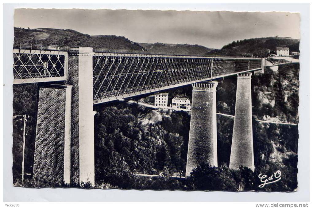 Saint GERVAIS D'AUVERGNE--Le Viaduc Des Fades--,cpsm  9 X 14 N° 151  éd G D´O - Saint Gervais D'Auvergne