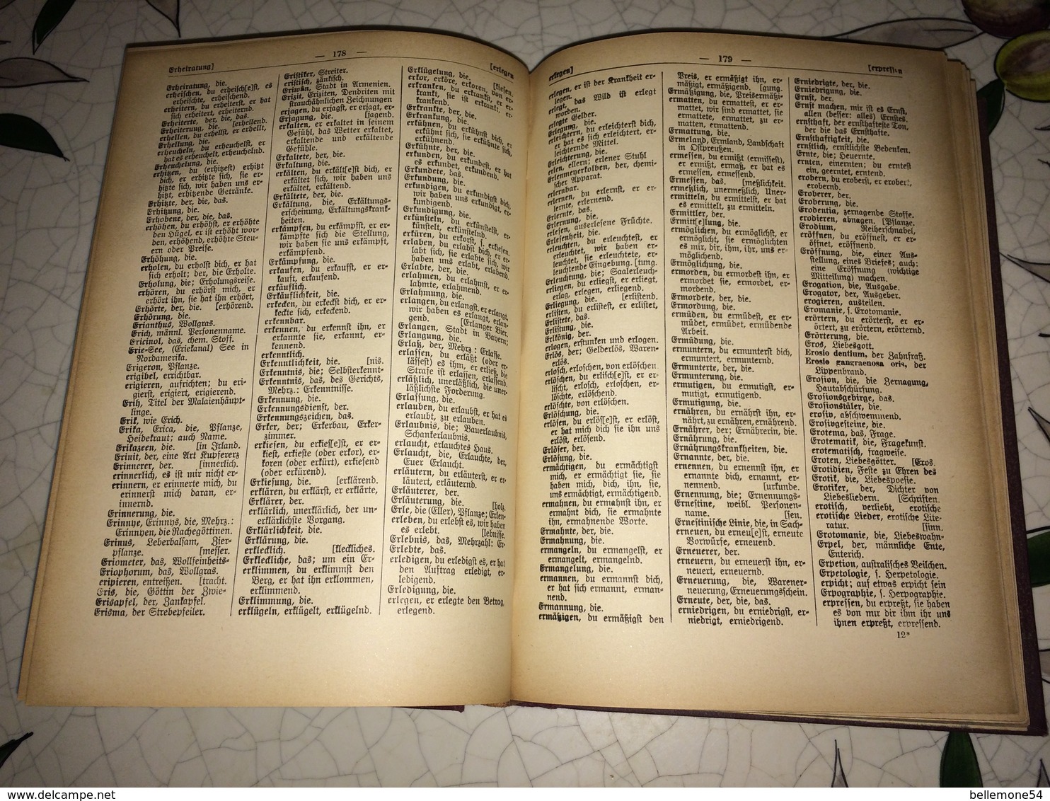 Dictionnaire Allemand Köenigs Wörterbuch Der Deutschen Sprache Und Sämtlicher -  écrit En Gothique Année 1912 - Dictionaries