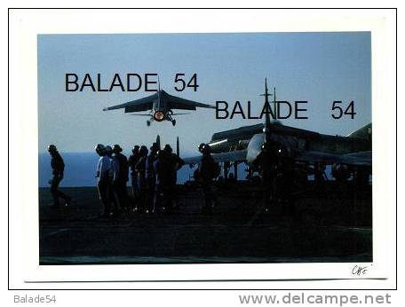 CPM Grand Format - CATAPULTAGE D'un CRUSADER à Bord D'un Porte-Avions - 1946-....: Moderne