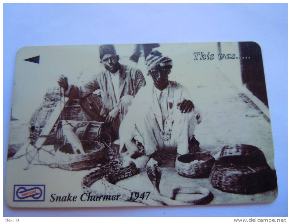 Malaysia Maleisie Uniphone This Was .. Snake Charmer 1947 Slangenbezweerder Charmeur De Serpent Slang $10 Used - Otros & Sin Clasificación