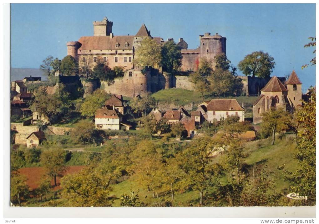 CASTELNAU-BRETENOUX. - Le Château Et La Collégiale. CPM - Other & Unclassified