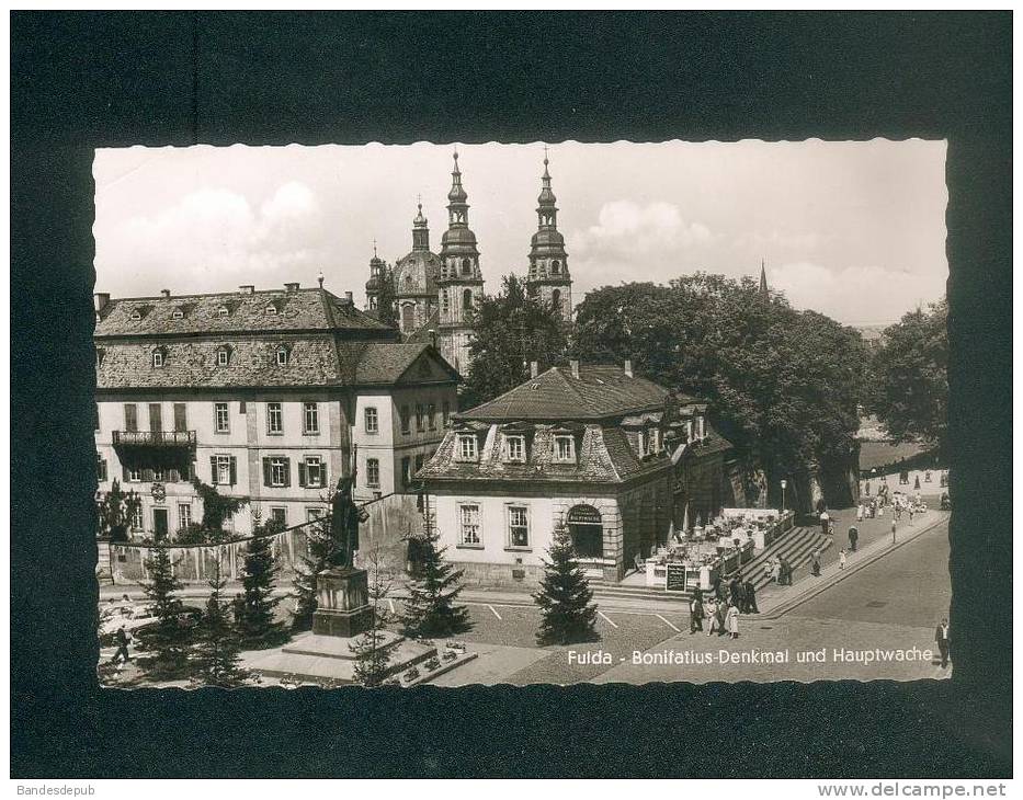 Fulda - Bonifatius Denkmal Und Hauptwache ( Animée ) - Fulda