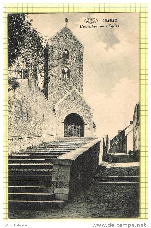 Postkaart / Carte Postale "Lobbes - L'escalier De L´Eglise" - Lobbes
