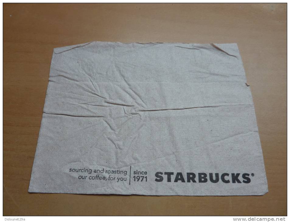 Serviette Papier "STARBUCKS" Etats-Unis 16,5x13,2cm Pliée - Serviettes Publicitaires