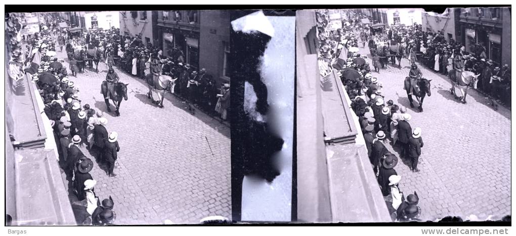 Plaque Stereo Andenne Cortege Sainte Begge Procession - Plaques De Verre