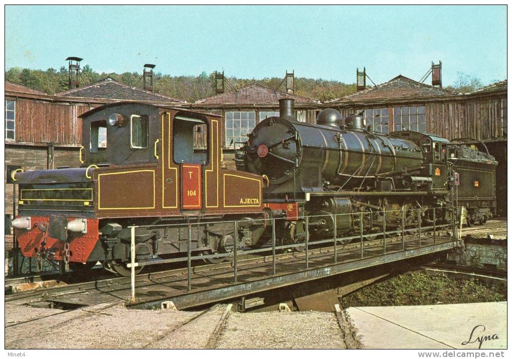 LE T104 Locotracteur Scheneider Et La 140 C De 1914 Sur Le Pont Ournant Du Depôt De L´AJECTA à Longueville - Eisenbahnen