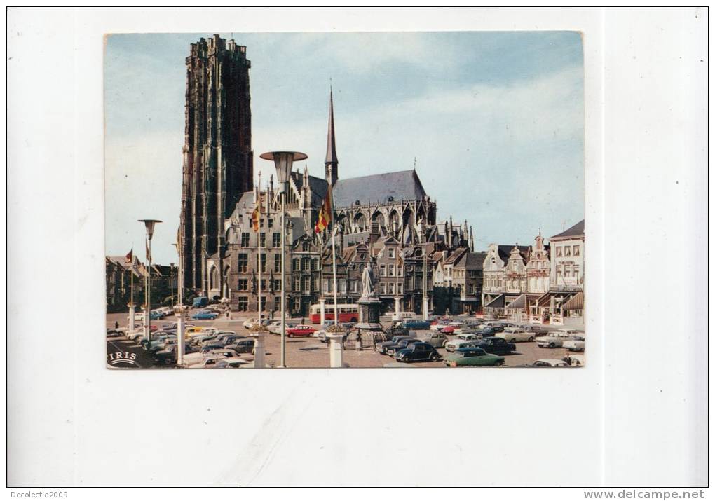 BT3518 Mechelen Grote Markt En St Rombouts Kathedraal    2 Scans - Malines