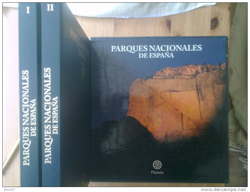 2 GRANDES LIBROS PARQUES NATURALES DE ESPAÑA NATURALEZA Y FOTOGRAFIAS.2 TOMOS / ED. PLANETA,PROTECSA.AÑO 1997.BELLISIMAS - Cultura