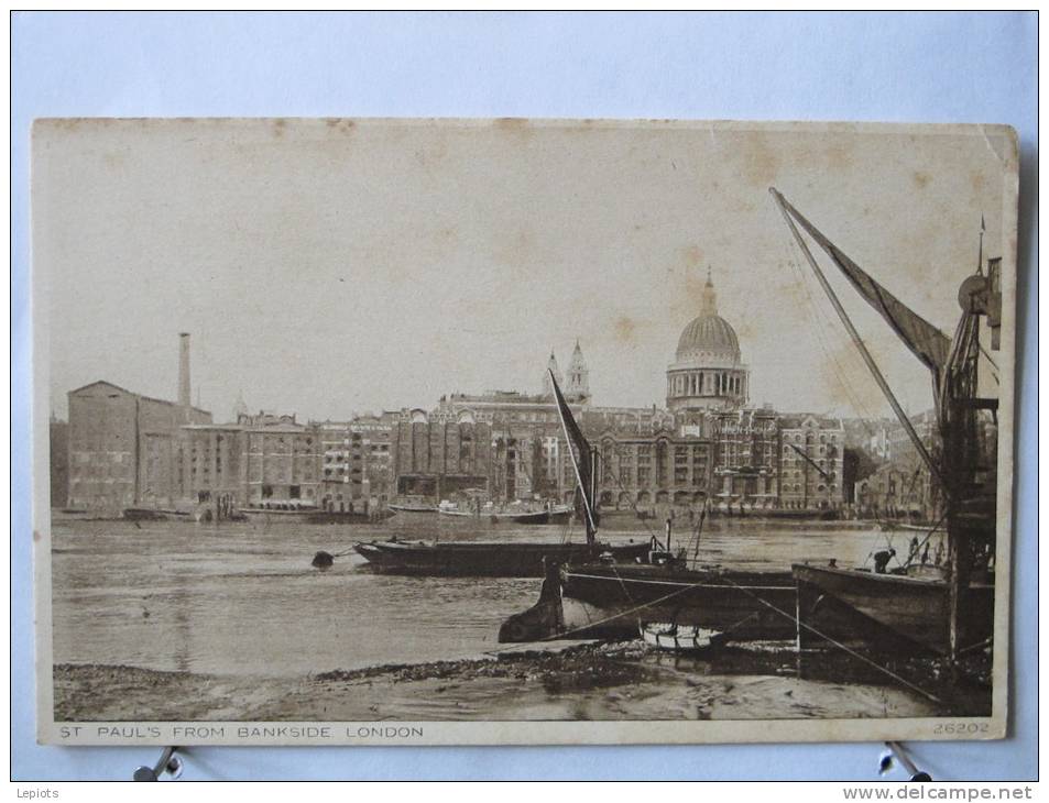 Angleterre - London - St Paul's From Bankside - Scan Recto-verso - St. Paul's Cathedral
