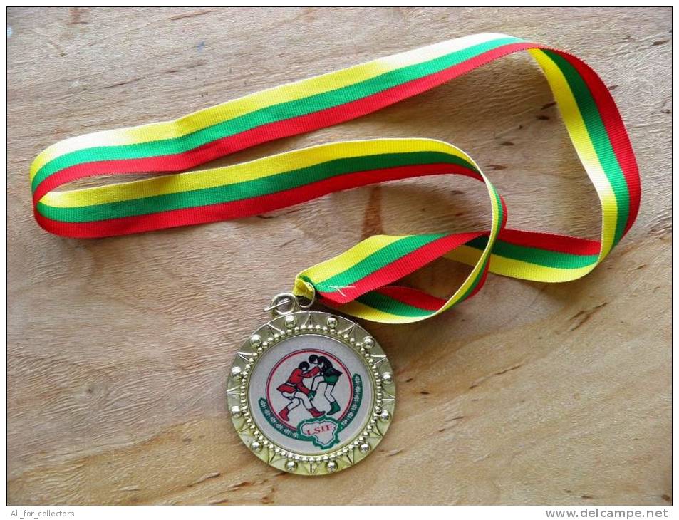 Sambo Wrestling Medal Of Winner 1st Place Of Lithuanian Sambo Championship 2004 Year Lithuania - Ringen