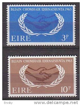 Q0741 - IRLANDE IRELAND Yv N°173/74 ** ONU UNO - Unused Stamps